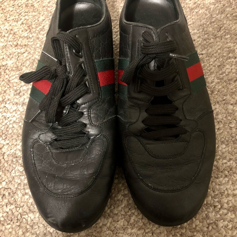 Authentic Gucci men’s Web Accent leather sneakers